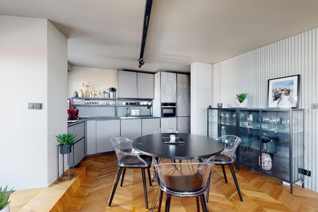 Apartmán Stylovy Loft S Ohromnou Terasou Bratislava Exteriér fotografie